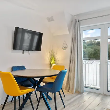 9 Rushbrooke County Cork *