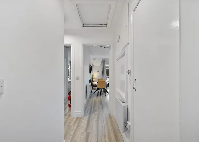 9 Rushbrooke County Cork 코브